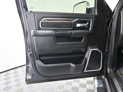 Used 2020 RAM 2500 Laramie AWD/4WD image 19