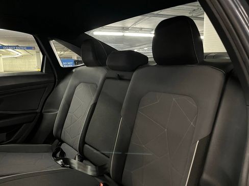 Used 2025 Volkswagen Jetta Sport FWD image 17
