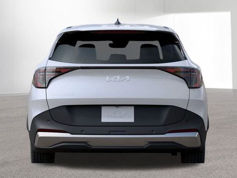 New 2026 Kia Sportage LX image 16