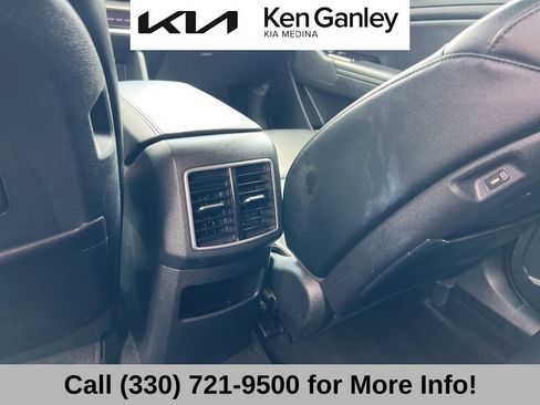 Certified 2024 Kia Sportage EX image 45