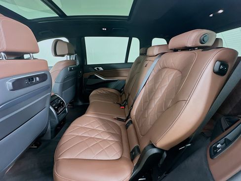 New 2027 BMW X7 xDrive40i AWD/4WD image 37