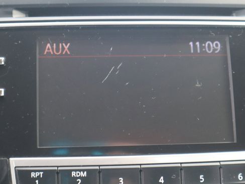 Used 2016 Nissan Altima 2.5 SR w/ LED Appearance Package image 66