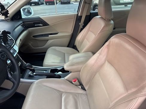 Used 2014 Honda Accord Hybrid Sedan image 11