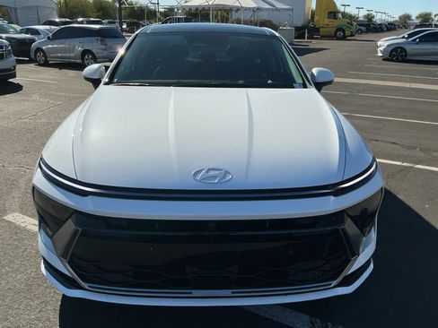 Used 2024 Hyundai Sonata Limited image 23