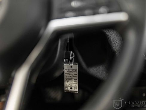 Used 2018 Nissan Rogue S image 26