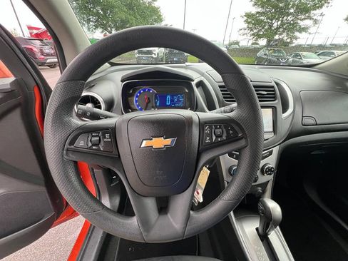 Used 2015 Chevrolet Trax LT FWD image 37