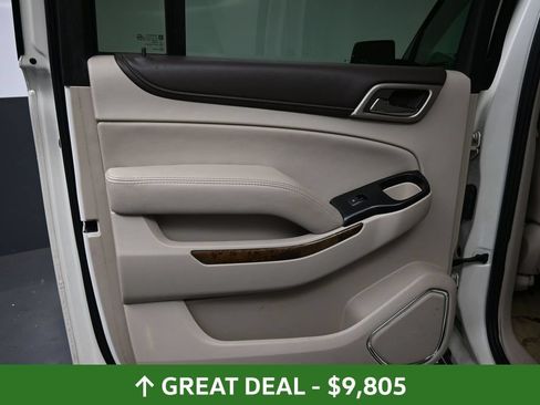 Used 2015 GMC Yukon XL Denali w/ Premium Package AWD/4WD image 28