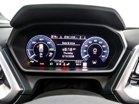 Used 2025 Audi Q4 e-tron Premium Plus w/ Premium Plus image 19