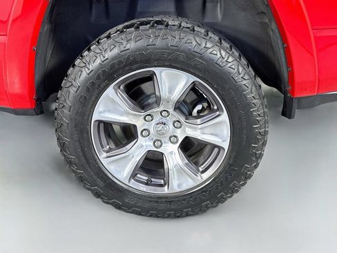 Used 2022 RAM 1500 Laramie AWD/4WD image 34