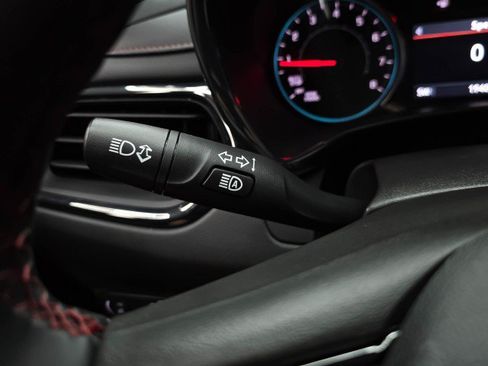 Used 2023 Chevrolet Equinox RS FWD image 21