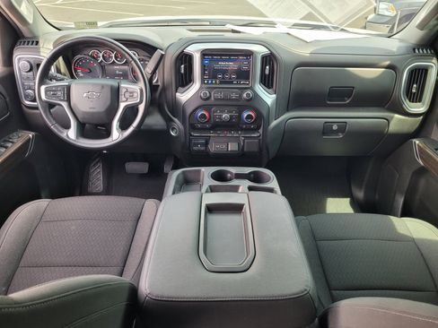 Used 2022 Chevrolet Silverado 1500 RST AWD/4WD image 15