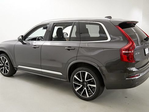Used 2023 Volvo XC90 B6 Plus w/ Protection Package Premier AWD/4WD image 7