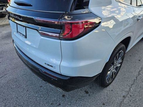 New 2026 GMC Acadia Denali Ultimate image 13