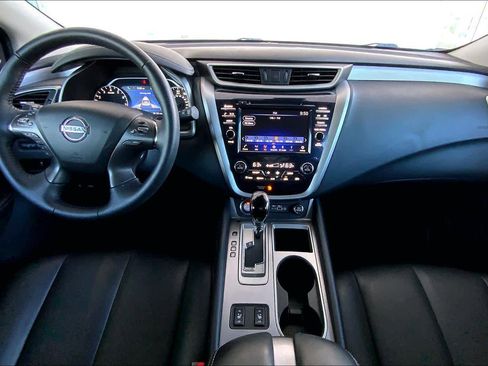 Used 2022 Nissan Murano SV w/ SV Midnight Edition Package image 15