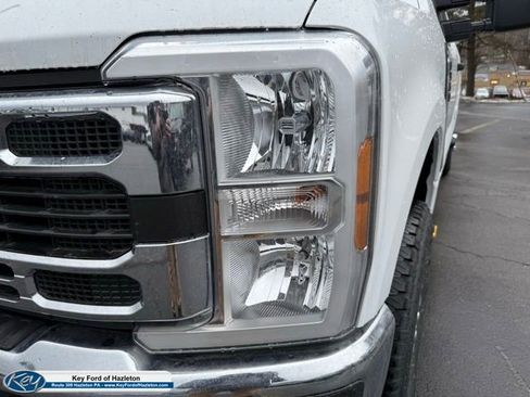 New 2026 Ford F350 XLT w/ FX4 Off-Road Package image 75