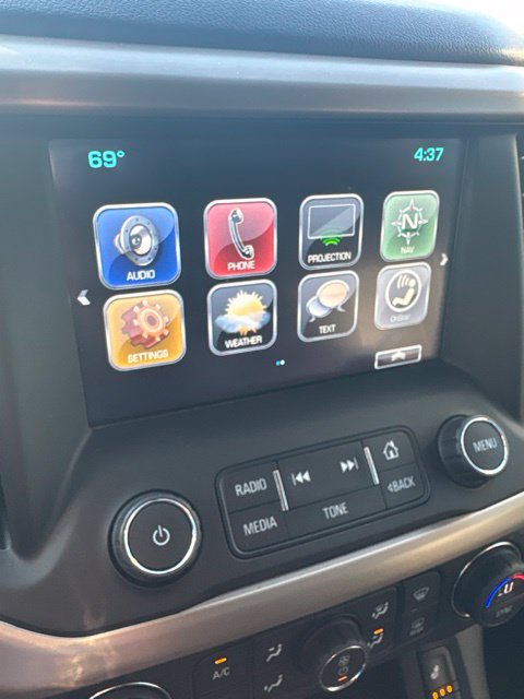 Used 2017 GMC Acadia Denali AWD/4WD image 15