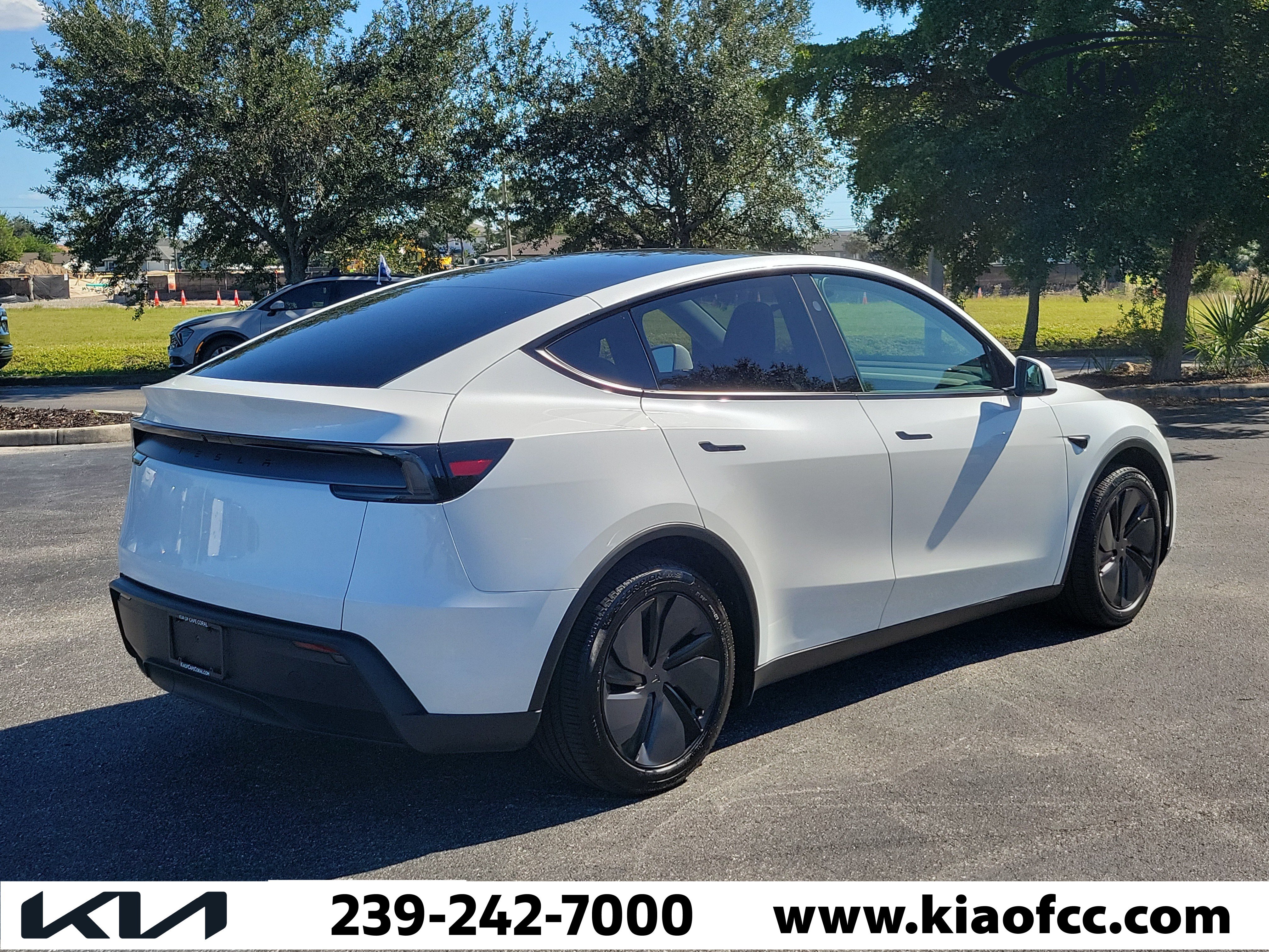 Used 2026 Tesla Model Y 2WD image 6