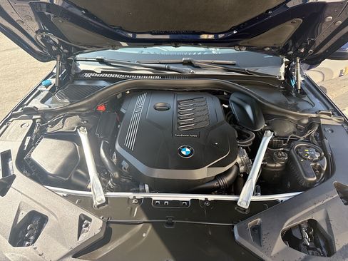 Used 2023 BMW 840i Coupe w/ Driving Assistance Package RWD image 29