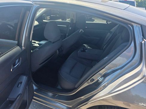Used 2019 Nissan Altima 2.5 SV AWD/4WD image 7