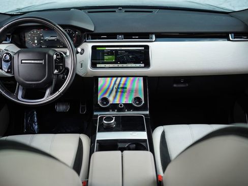Used 2020 Land Rover Range Rover Velar R-Dynamic S image 21