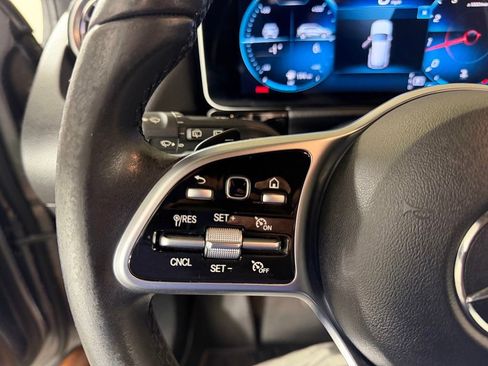 Used 2021 Mercedes-Benz GLA 250 4MATIC image 21