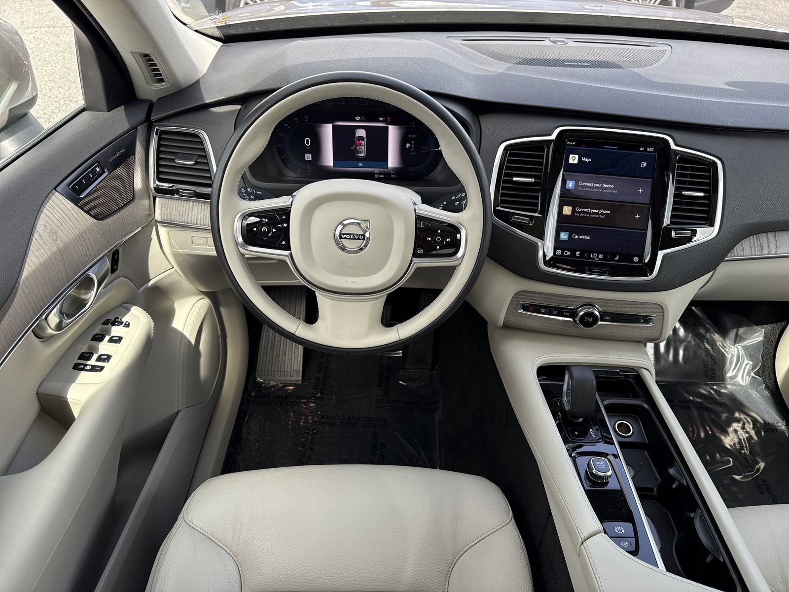 Used 2024 Volvo XC90 T8 Plus w/ Protection Package Premier AWD/4WD image 15
