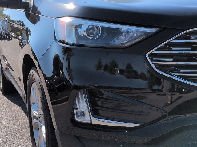 Used 2024 Ford Edge Titanium w/ Class II Trailer Tow Package AWD/4WD image 9