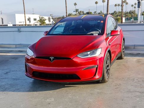 Used 2023 Tesla Model X AWD/4WD image 4