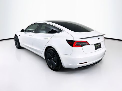 Used 2020 Tesla Model 3 Standard Range Plus image 5