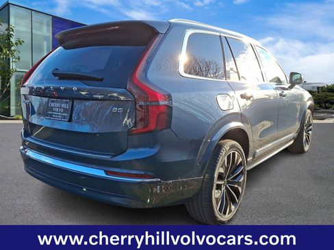 New 2026 Volvo XC90 B5 Plus image 5