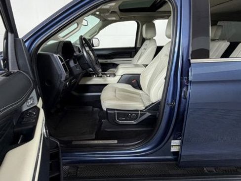 Used 2020 Ford Expedition Platinum image 10