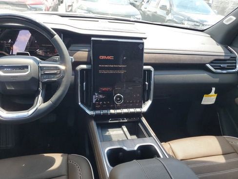 New 2026 GMC Acadia Denali Ultimate FWD image 14
