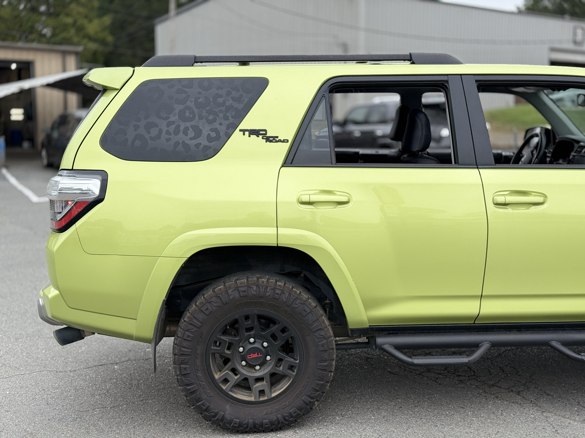 Used 2023 Toyota 4Runner TRD Off-Road Premium AWD/4WD image 12