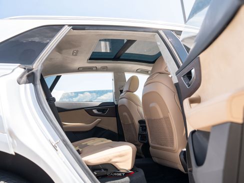 Used 2019 Audi Q8 Prestige AWD/4WD image 19