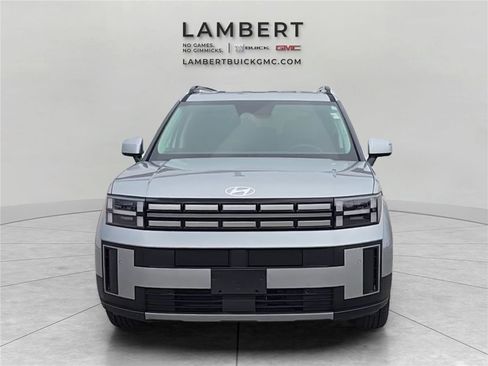 Used 2025 Hyundai Santa Fe SEL image 8