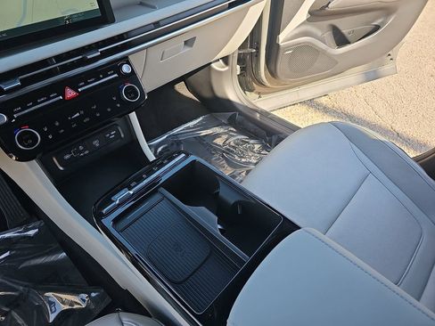 New 2026 Hyundai Tucson Limited FWD image 26
