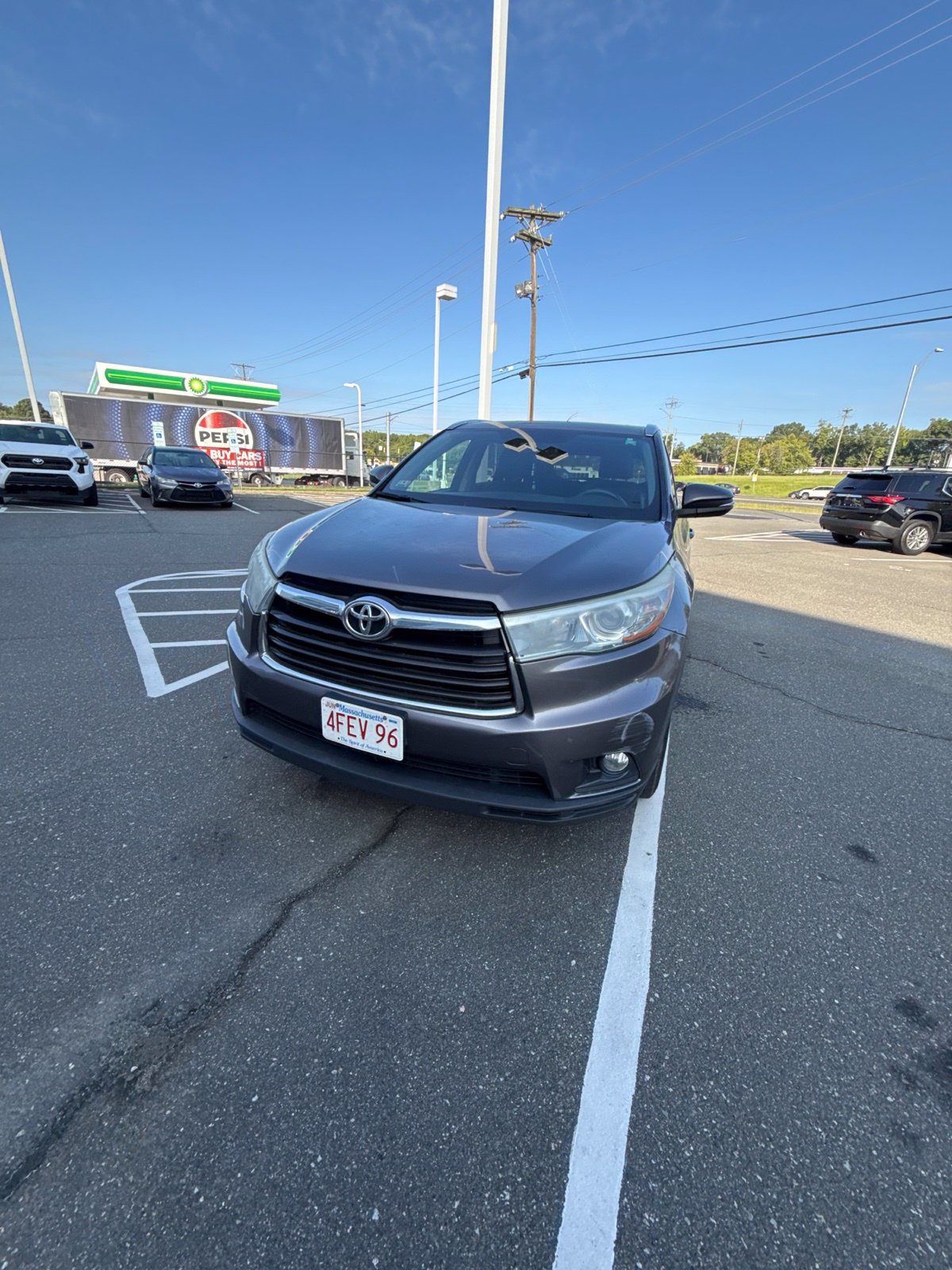 Used 2015 Toyota Highlander XLE AWD/4WD image 19