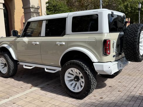 Used 2025 Ford Bronco Outer Banks image 6