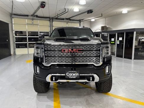 Used 2020 GMC Sierra 2500 Denali w/ Denali Ultimate Package AWD/4WD image 2