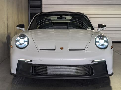 Used 2023 Porsche 911 GT3 RWD image 11