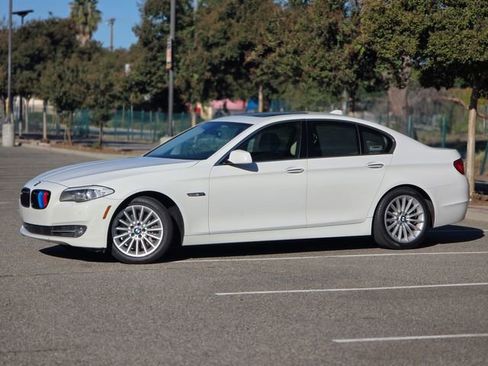 Used 2011 BMW 535i Sedan image 13