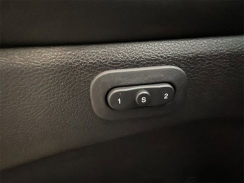 Used 2020 Jeep Grand Cherokee Limited X image 11