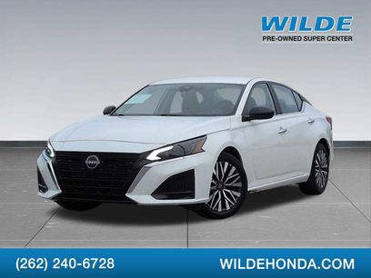 Used 2025 Nissan Altima 2.5 SV