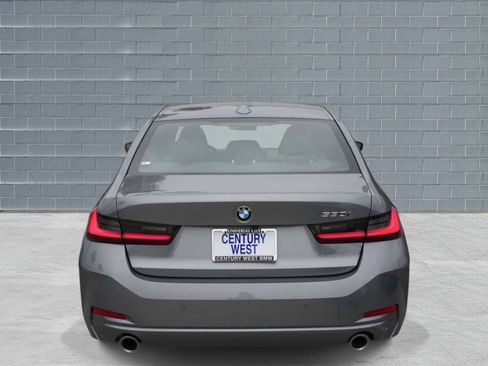 Used 2025 BMW 330i Sedan w/ M Sport Package RWD image 4