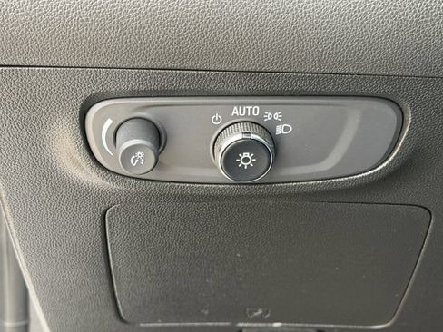 Used 2024 Buick Encore GX Preferred FWD image 26
