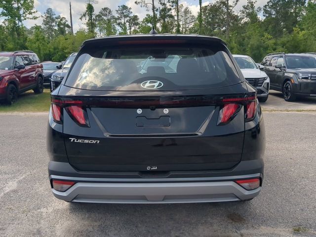 New 2025 Hyundai Tucson SE FWD image 6