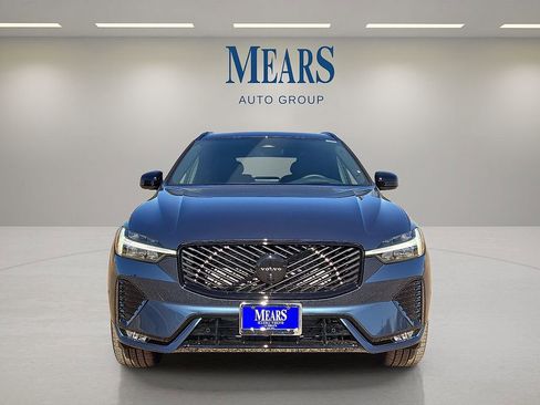 New 2026 Volvo XC60 B5 Ultra w/ Protection Package Premier image 8