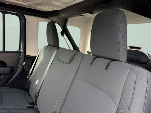 New 2025 Jeep Wrangler Sport S image 21