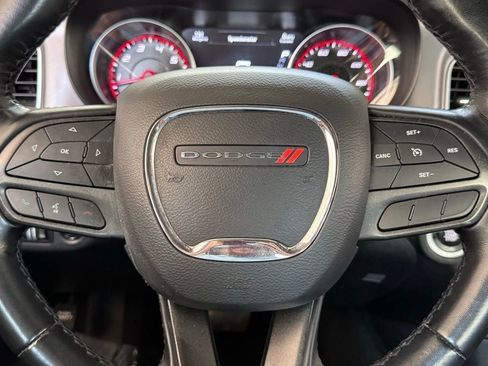 Used 2023 Dodge Charger SXT RWD image 6