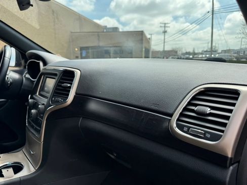 Used 2014 Jeep Grand Cherokee Laredo w/ Quick Order Package 23E AWD/4WD image 21